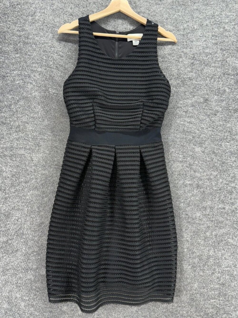 Isani Dress Women M Black Striped Sheath Midi